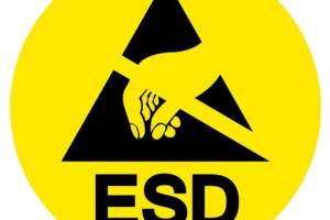 Po co stosować odzież, buty i rękawice ESD? Po co stosować odzież, buty i rękawice ESD?